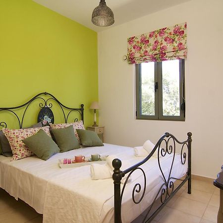 Loutra Resort Oda fotoğraf