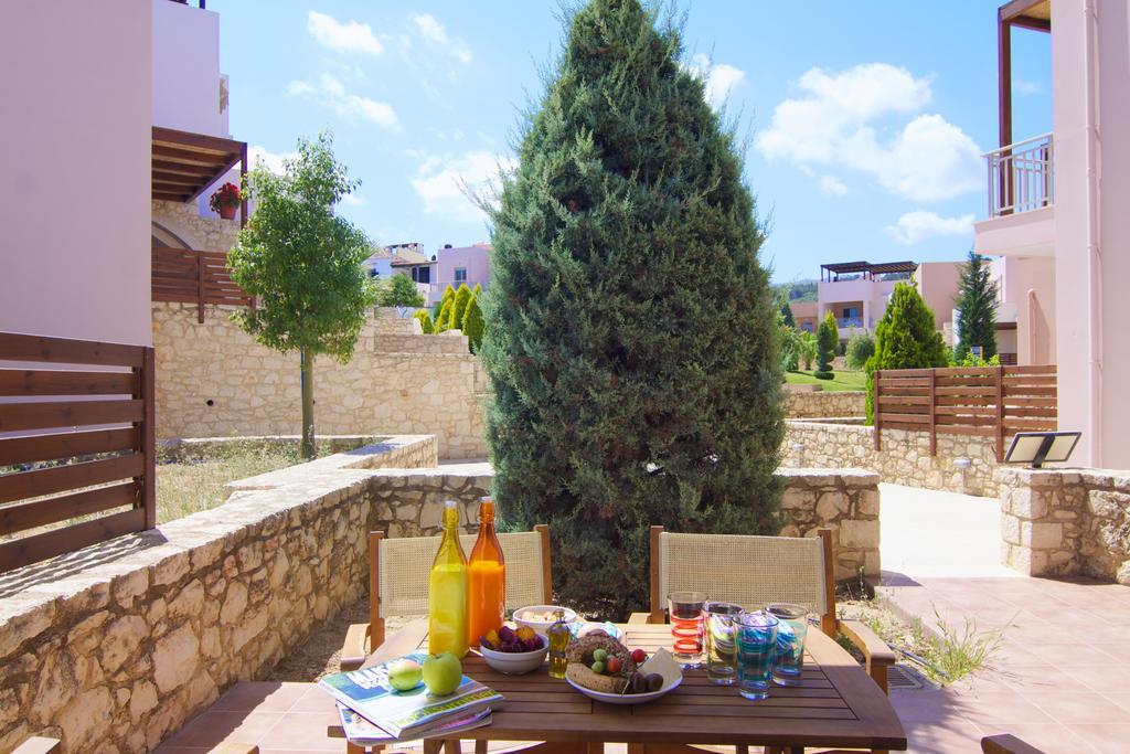 Loutra Resort Oda fotoğraf